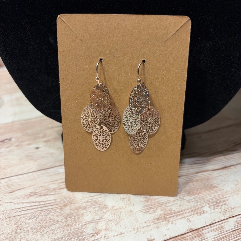 Elegant Rose Gold Filigree Dangle Earrings